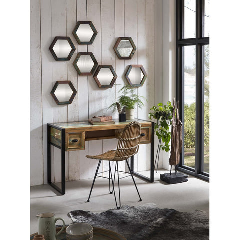 Evident Chair