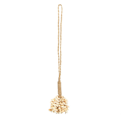 A decorative hanging ornament featuring a cluster of handmade shells attached to a braided rope loop. With its bohemian home decoration style, the design is simple and natural, with the shells forming a spherical shape at the bottom of the rope.